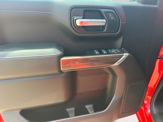 Used 2020 Chevrolet Silverado 1500 LT RWD image 12