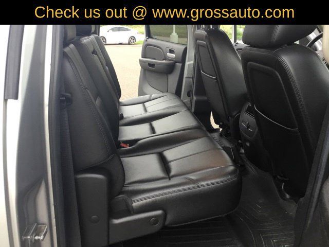 Used 2011 Chevrolet Silverado 2500 LTZ w/ Snow Plow Prep Package AWD/4WD image 30