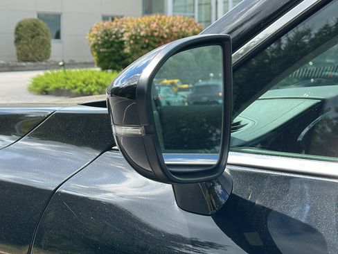 Certified 2024 INFINITI QX60 Pure image 11