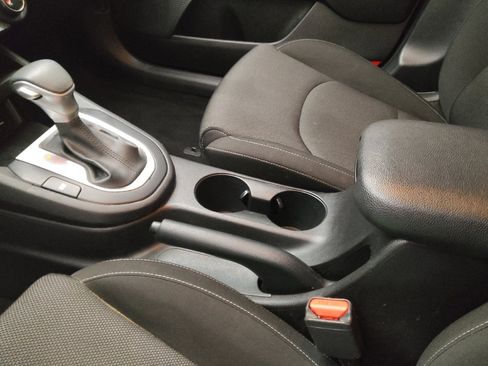 Used 2023 Kia Forte LXS image 26