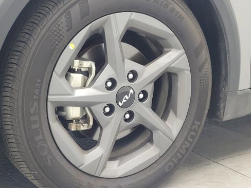 Used 2025 Kia K4 FWD image 31