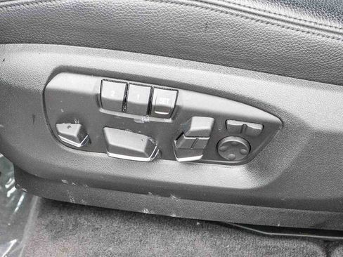 Used 2017 BMW X5 xDrive35i w/ Premium Package image 23