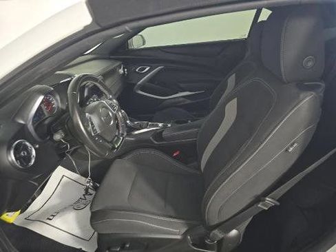 Used 2021 Chevrolet Camaro LT image 2