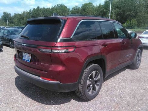 Used 2024 Jeep Grand Cherokee Limited 4xe AWD/4WD image 2