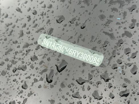 Used 2024 Nissan Sentra SV image 3