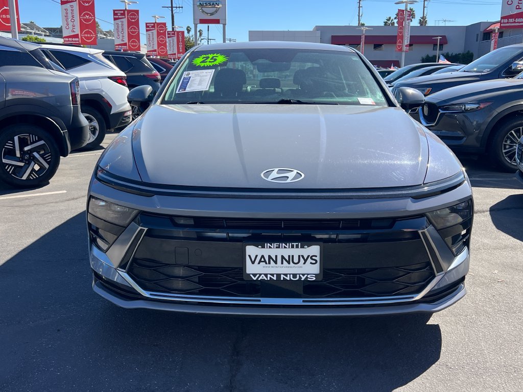 Used 2025 Hyundai Sonata SEL FWD image 10