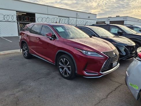 Used 2021 Lexus RX 350L FWD w/ Premium Package image 2