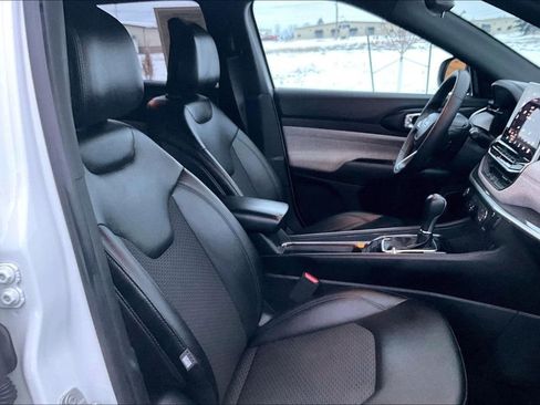 Used 2024 Jeep Compass Latitude image 7