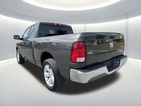 Used 2024 RAM 1500 Classic SLT AWD/4WD image 3