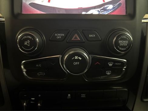 Used 2014 RAM 1500 Sport image 29