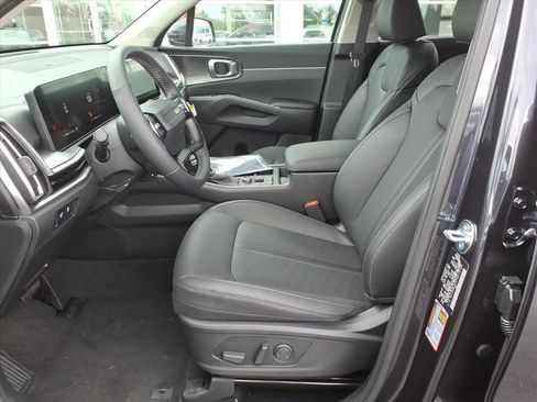 New 2026 Kia Sorento EX AWD/4WD image 16