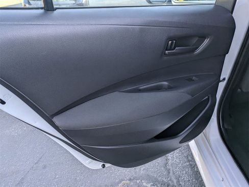 Used 2024 Toyota Corolla LE image 27
