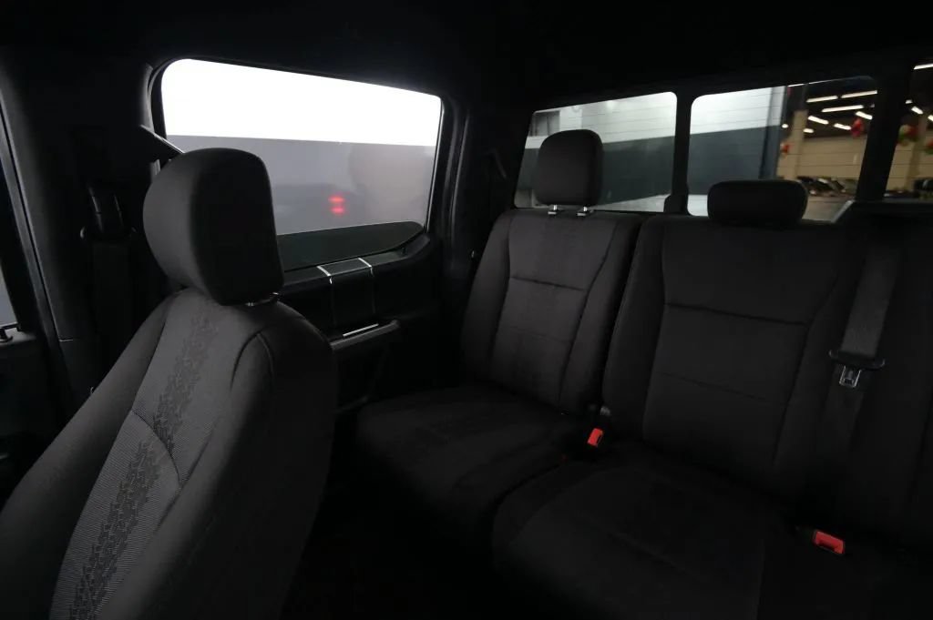 Used 2020 Ford F150 XLT w/ Equipment Group 302A Luxury AWD/4WD image 32