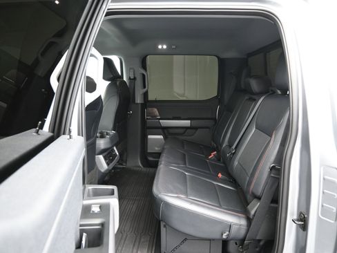 Used 2024 Ford F350 Lariat w/ Black Appearance Package image 10