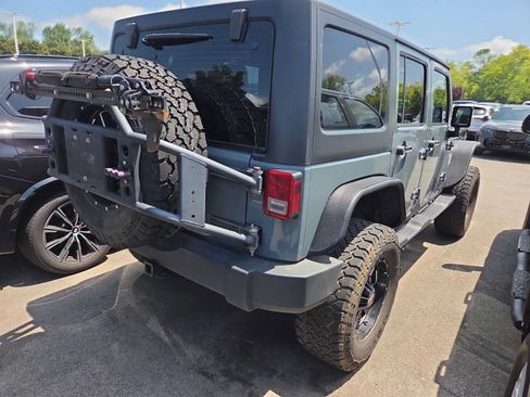 Used 2014 Jeep Wrangler Unlimited Sport w/ Quick Order Package 24S AWD/4WD image 3