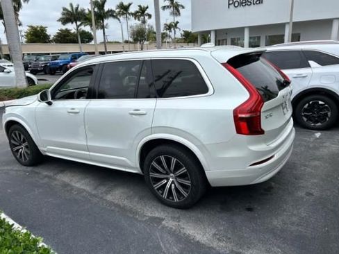 Used 2023 Volvo XC90 B5 Core image 3