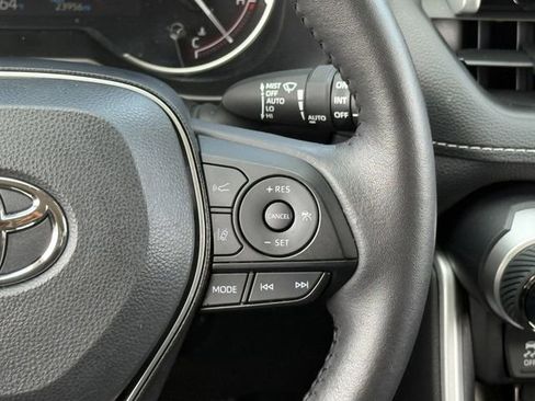 Used 2025 Toyota RAV4 XLE w/ Weather Package image 15