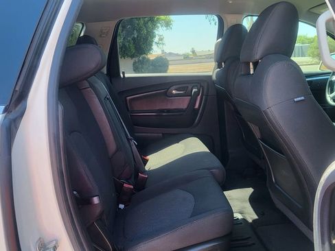Used 2012 Chevrolet Traverse LT w/ All-Star Edition FWD image 21