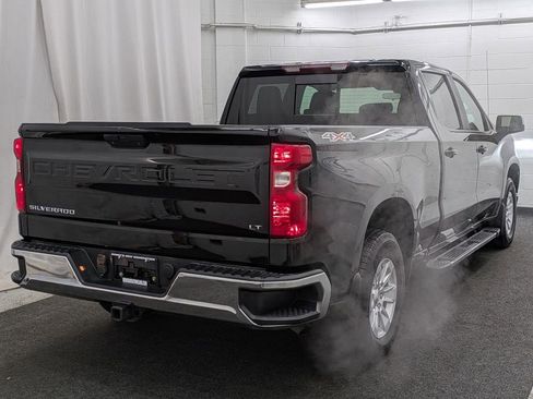 Used 2022 Chevrolet Silverado 1500 LT w/ Convenience Package II image 23