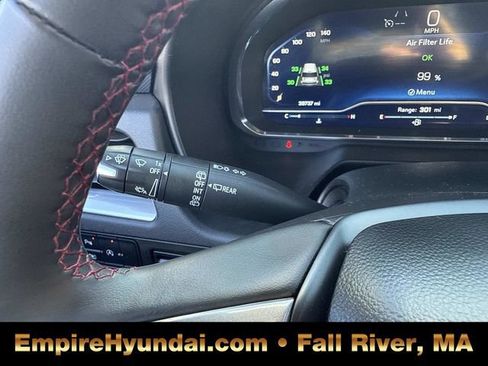 Used 2024 Chevrolet Suburban RST w/ Sport Performance Package image 32