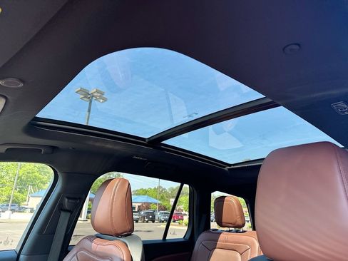 New 2026 Lincoln Aviator Reserve RWD image 11