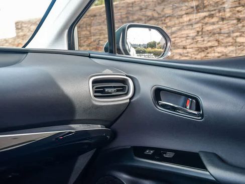 Used 2022 Toyota Prius Prime LE image 26