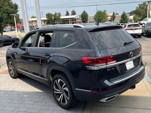 Used 2023 Volkswagen Atlas SEL AWD/4WD image 11