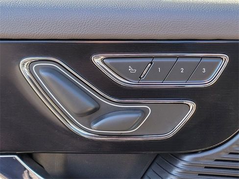 Certified 2022 Lincoln Corsair AWD w/ Premium Package image 5