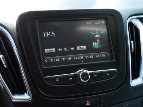 Used 2018 Chevrolet Malibu LT FWD image 21