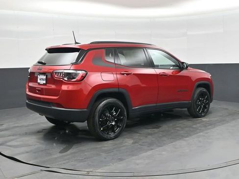 New 2026 Jeep Compass Latitude AWD/4WD image 3