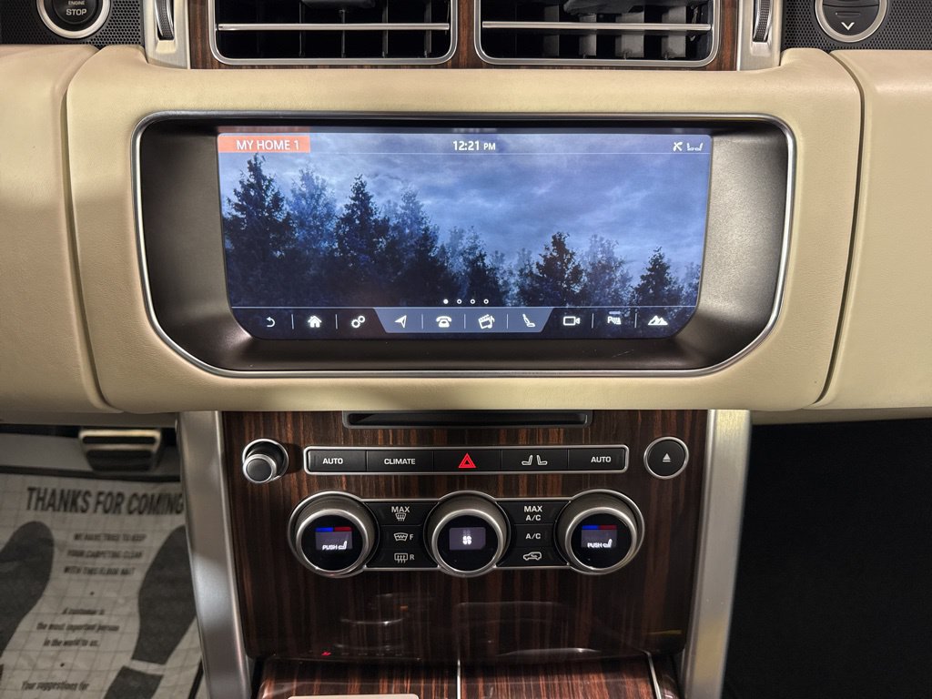 Used 2017 Land Rover Range Rover Supercharged AWD/4WD image 27