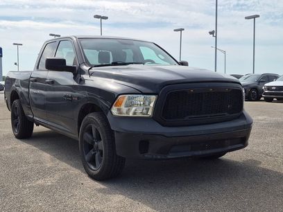 Used 2017 RAM 1500 Express w/ Black Ram 1500 Express Group