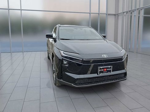 New 2026 Toyota bZ XLE image 5