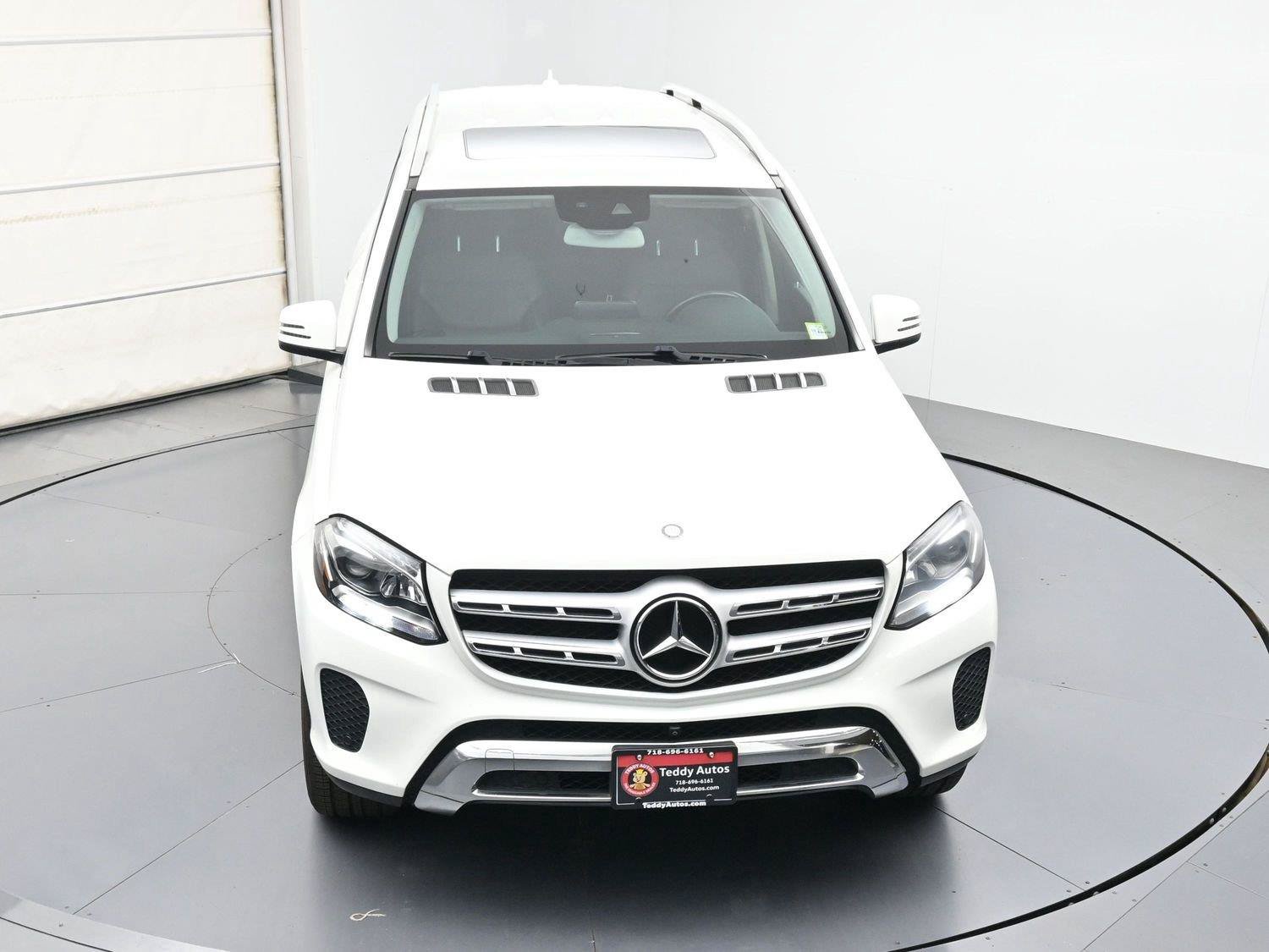Used 2017 Mercedes-Benz GLS 450 4MATIC image 37