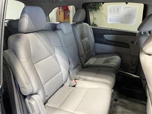 Used 2015 Honda Odyssey EX-L image 12