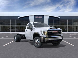 New 2026 GMC Sierra 3500 Pro w/ Convenience Package AWD/4WD video 1