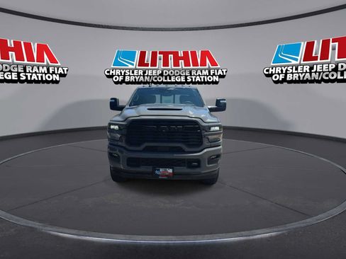New 2026 RAM 2500 Tradesman AWD/4WD image 3