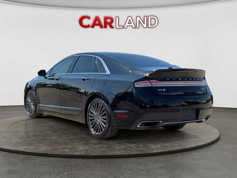 Used 2017 Lincoln MKZ Reserve w/ Technology Package FWD image 4