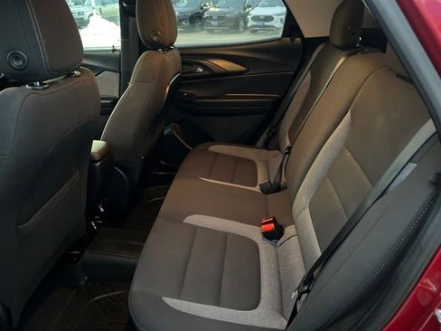 Certified 2021 Chevrolet TrailBlazer LT w/ Convenience Package image 14