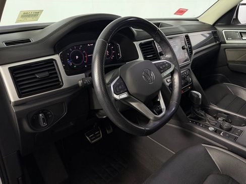 Used 2023 Volkswagen Atlas SEL Premium AWD/4WD image 23