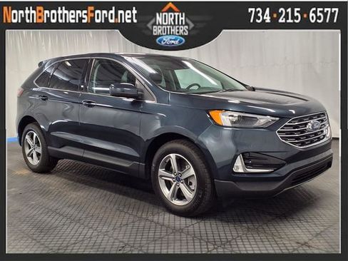 Certified 2022 Ford Edge SEL w/ Convenience Package image 1
