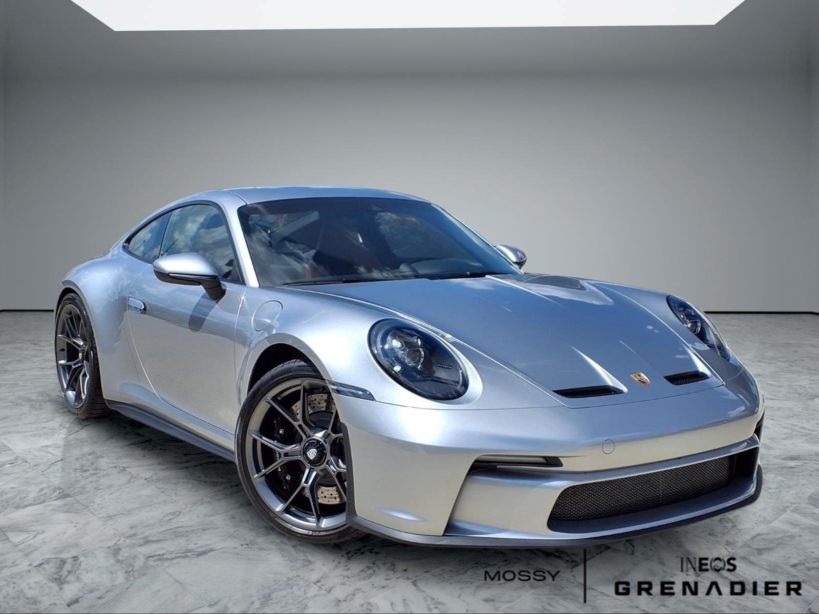 Used 2024 Porsche 911 GT3 RWD image 1