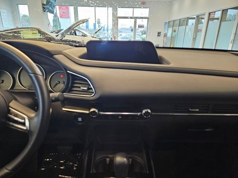 Used 2022 MAZDA CX-30 AWD 2.5 S w/ Preferred Package image 17