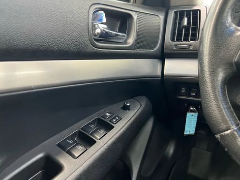 Used 2012 INFINITI G25 x image 19