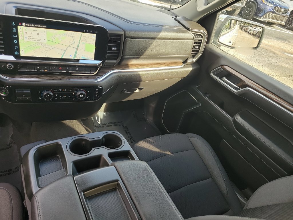 Used 2025 Chevrolet Silverado 1500 LT AWD/4WD image 28