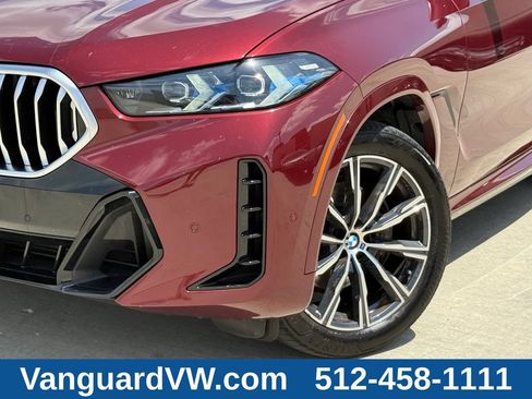 Used 2024 BMW X6 xDrive40i w/ Executive Package AWD/4WD image 3