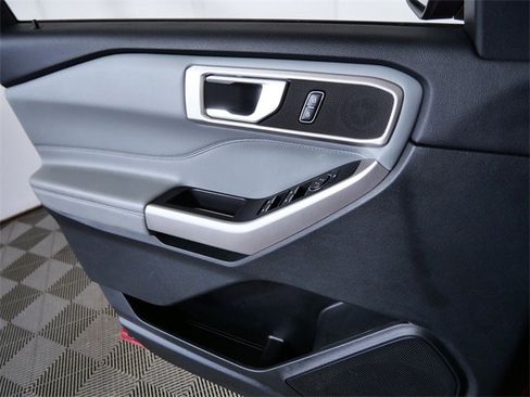 Certified 2023 Ford Explorer XLT w/ Equipment Group 202A image 26