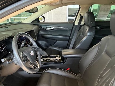 Used 2021 Buick Envision Essence w/ Sport Touring Package FWD image 17