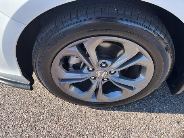 Used 2024 Honda Accord EX image 11