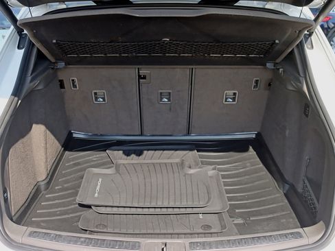 Used 2018 Porsche Macan Sport Edition image 35